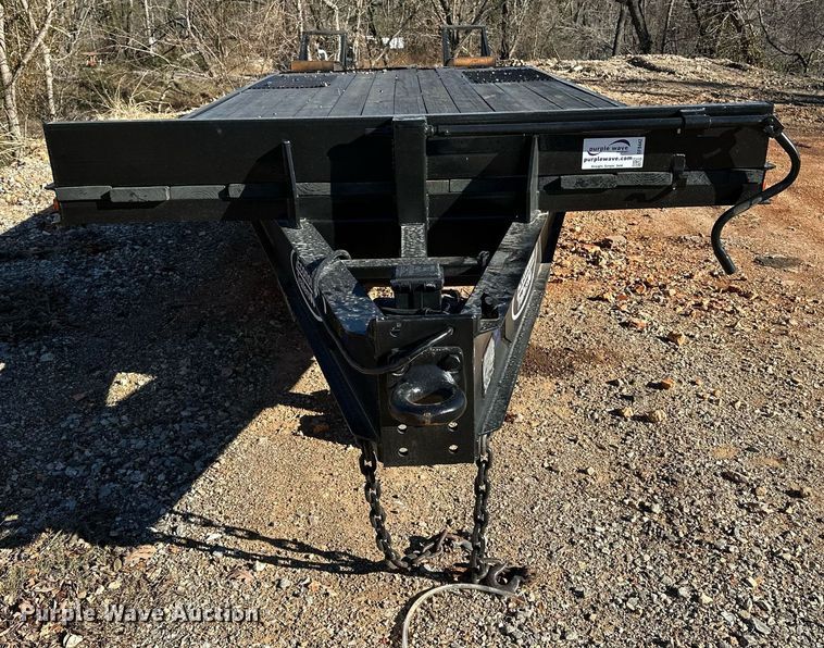 image for item DF8442 2002 Econoline equipment trailer