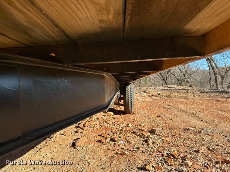 image for item DF8442 2002 Econoline equipment trailer