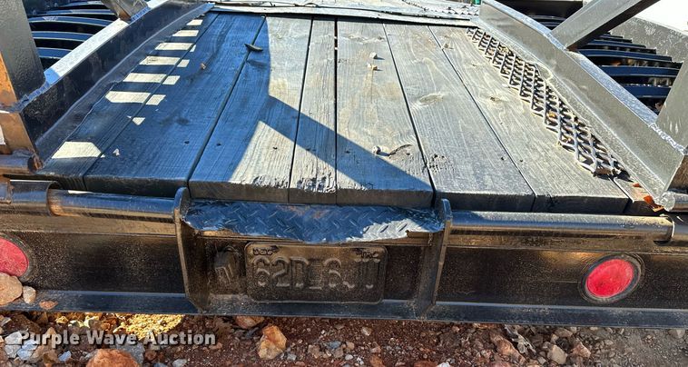 image for item DF8442 2002 Econoline equipment trailer