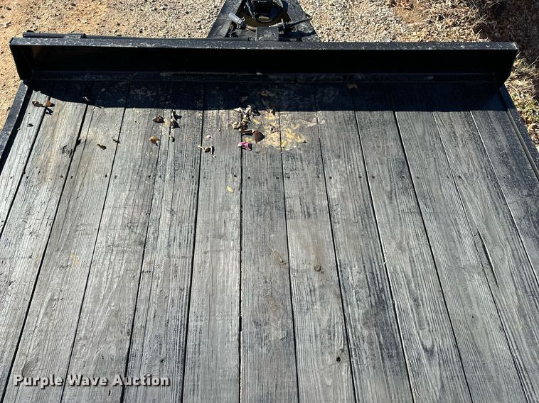 image for item DF8442 2002 Econoline equipment trailer