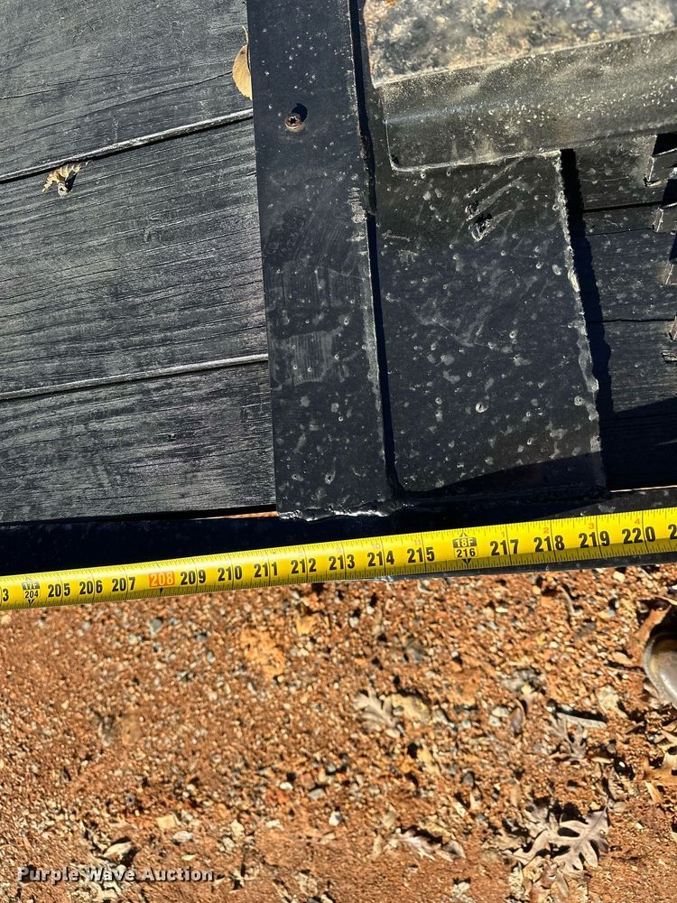 image for item DF8442 2002 Econoline equipment trailer