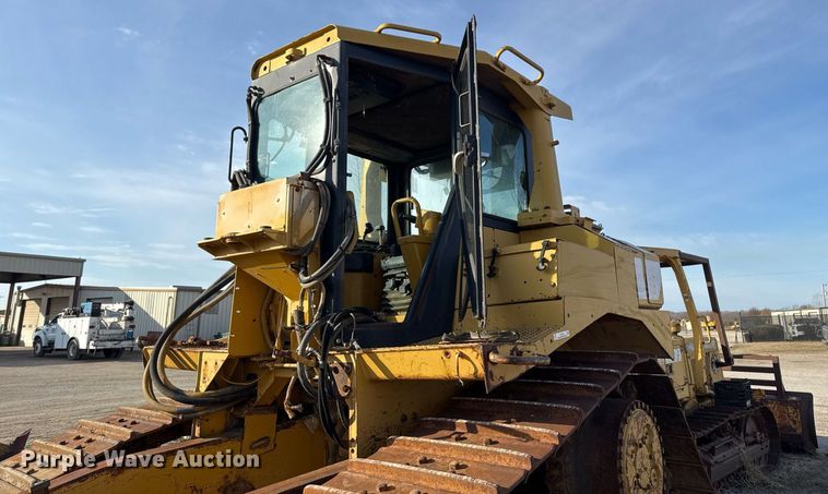 image for item DJ9719 1994 Caterpillar D8N dozer