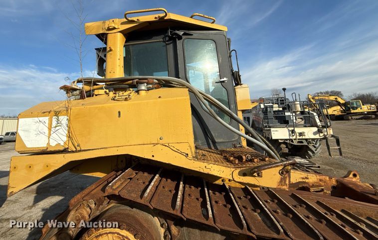 image for item DJ9719 1994 Caterpillar D8N dozer