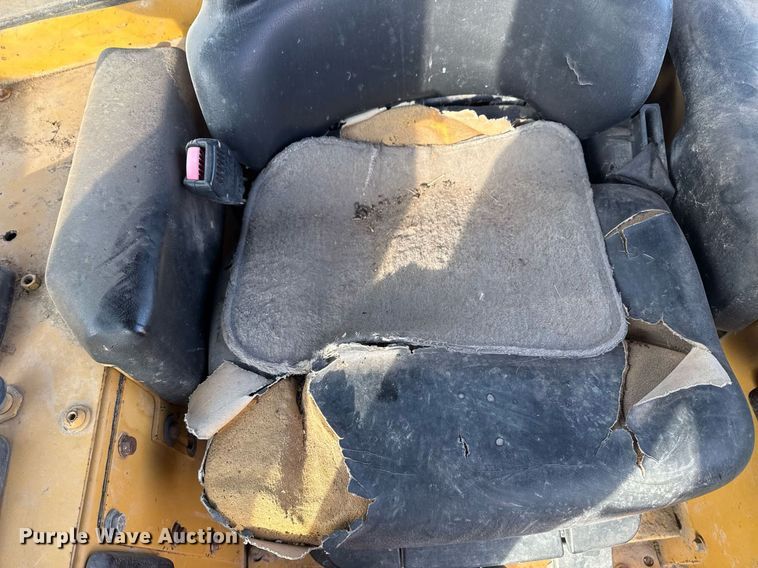 image for item DJ9719 1994 Caterpillar D8N dozer