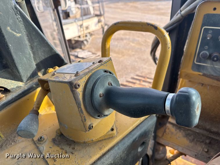 image for item DJ9719 1994 Caterpillar D8N dozer