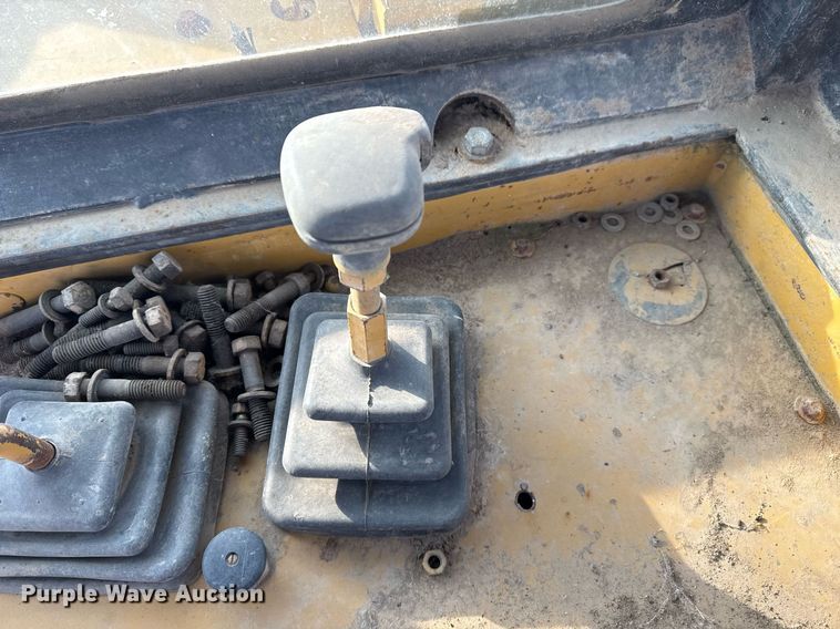 image for item DJ9719 1994 Caterpillar D8N dozer