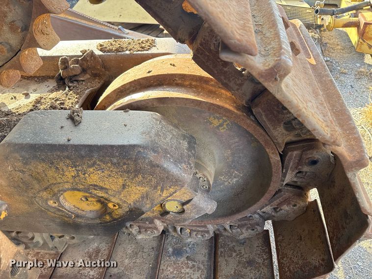 image for item DJ9719 1994 Caterpillar D8N dozer