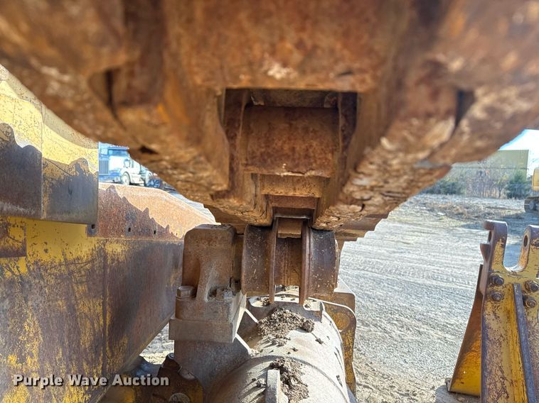 image for item DJ9719 1994 Caterpillar D8N dozer