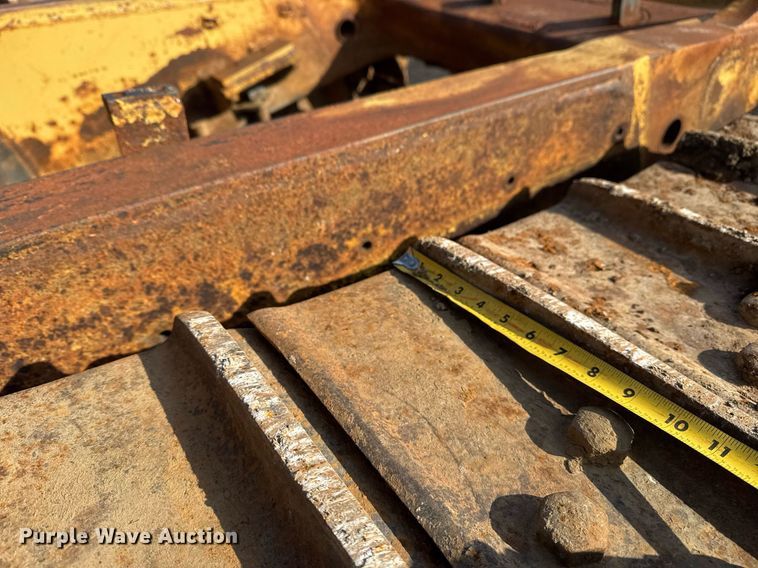 image for item DJ9719 1994 Caterpillar D8N dozer