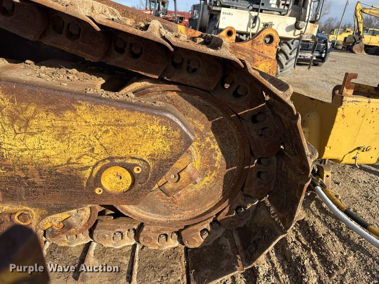 image for item DJ9719 1994 Caterpillar D8N dozer