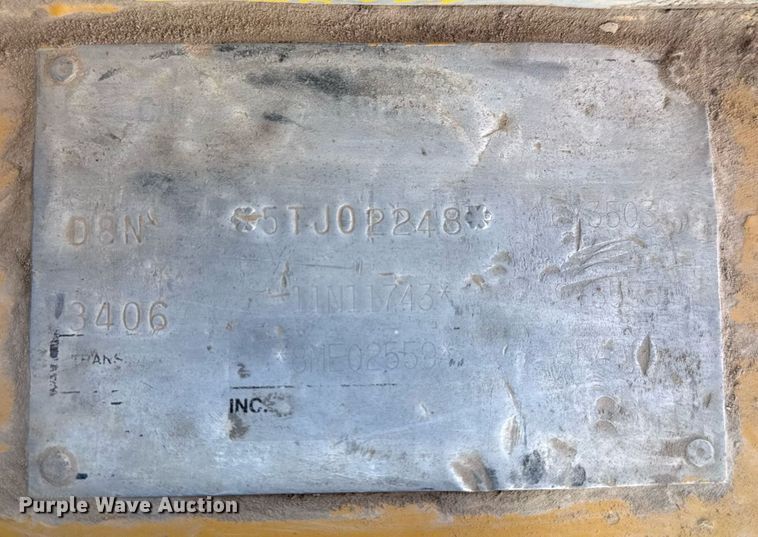 image for item DJ9719 1994 Caterpillar D8N dozer