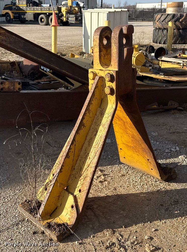 image for item DJ9719 1994 Caterpillar D8N dozer