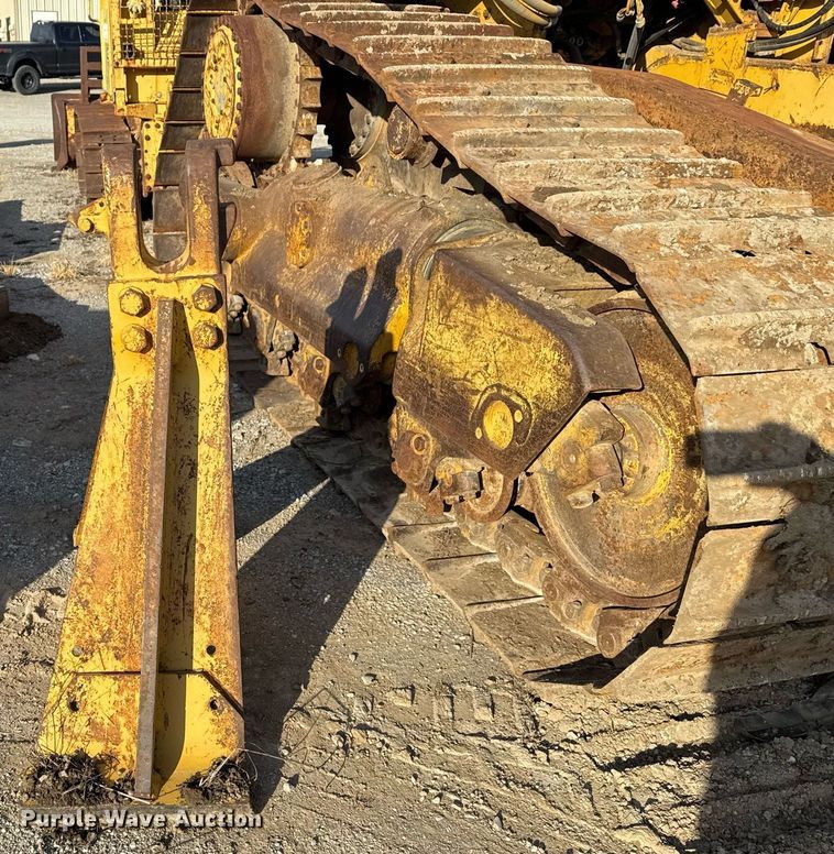 image for item DJ9719 1994 Caterpillar D8N dozer