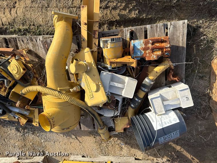 image for item DJ9719 1994 Caterpillar D8N dozer