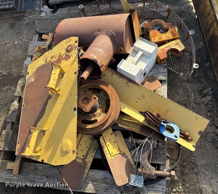 image for item DJ9719 1994 Caterpillar D8N dozer