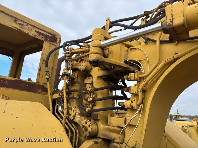 image for item DJ9722 1987 Caterpillar 621E conventional scraper 