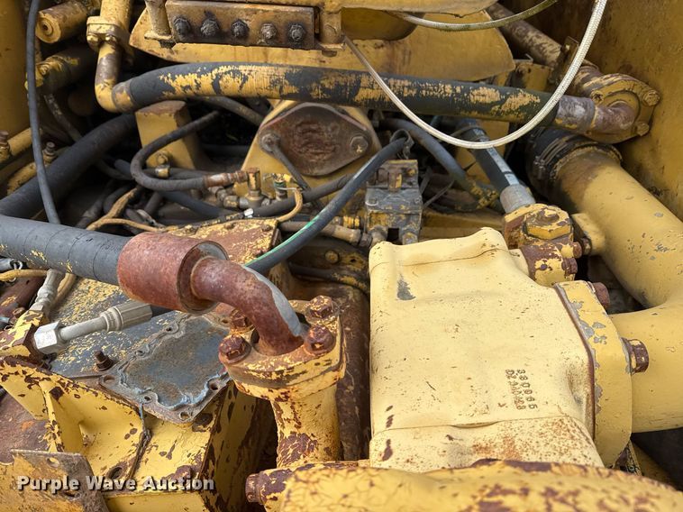 image for item DJ9722 1987 Caterpillar 621E conventional scraper 