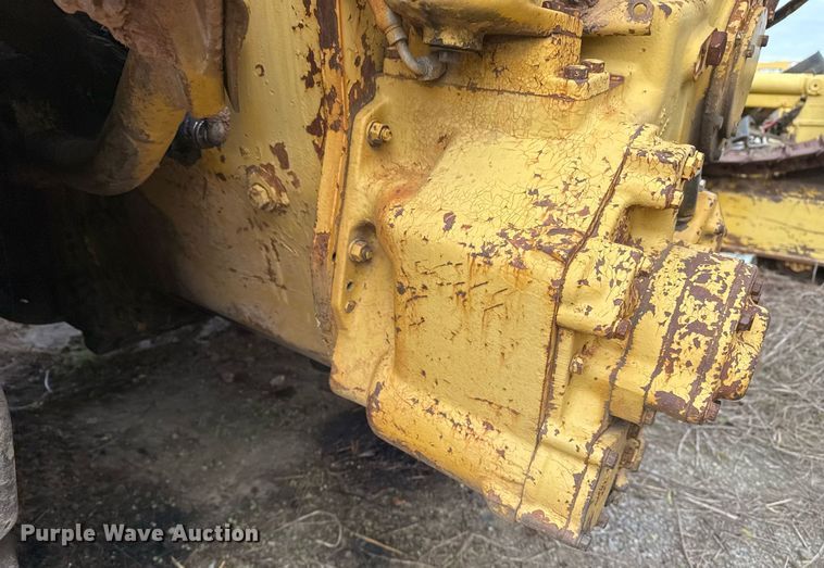 image for item DJ9722 1987 Caterpillar 621E conventional scraper 