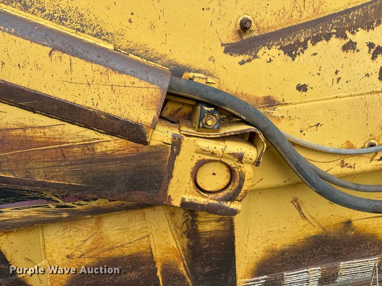 image for item DJ9722 1987 Caterpillar 621E conventional scraper 