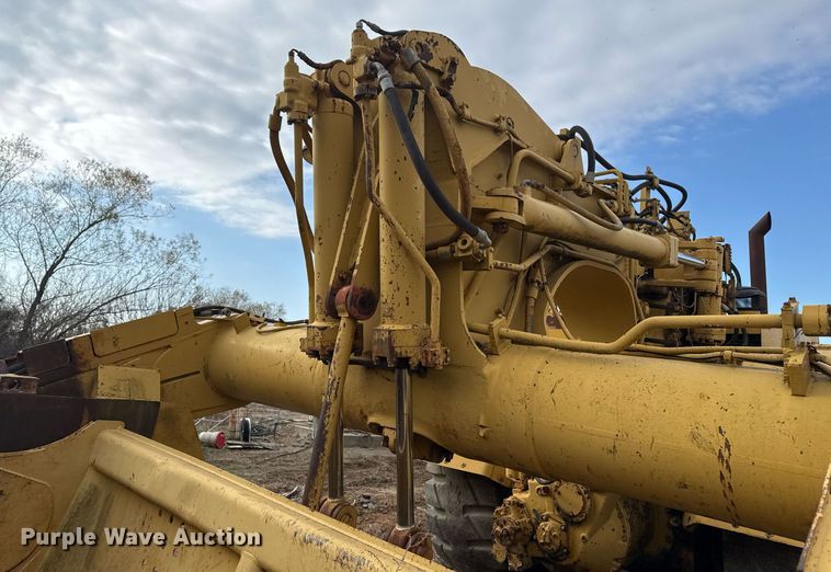 image for item DJ9722 1987 Caterpillar 621E conventional scraper 