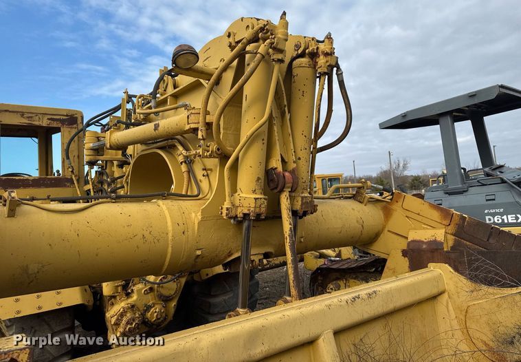 image for item DJ9722 1987 Caterpillar 621E conventional scraper 
