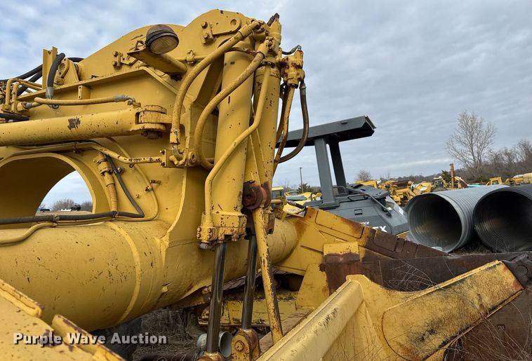 image for item DJ9722 1987 Caterpillar 621E conventional scraper 