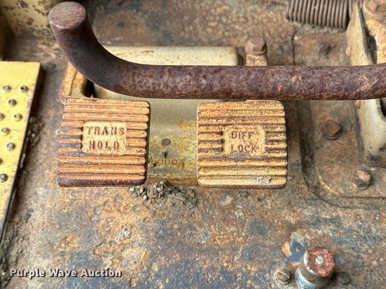 image for item DJ9722 1987 Caterpillar 621E conventional scraper 