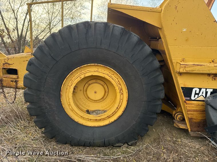 image for item DJ9722 1987 Caterpillar 621E conventional scraper 