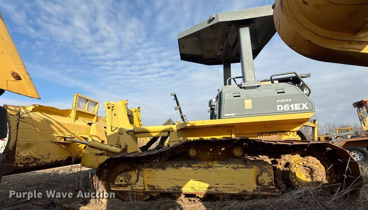 image for item DJ9723 2000 Komatsu D61EX-12 dozer