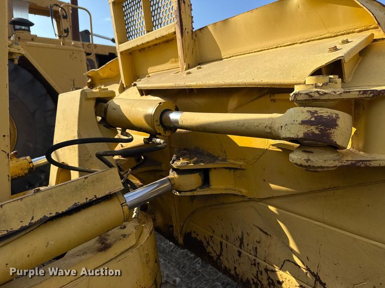 image for item DJ9723 2000 Komatsu D61EX-12 dozer