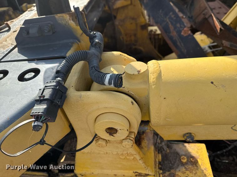 image for item DJ9723 2000 Komatsu D61EX-12 dozer