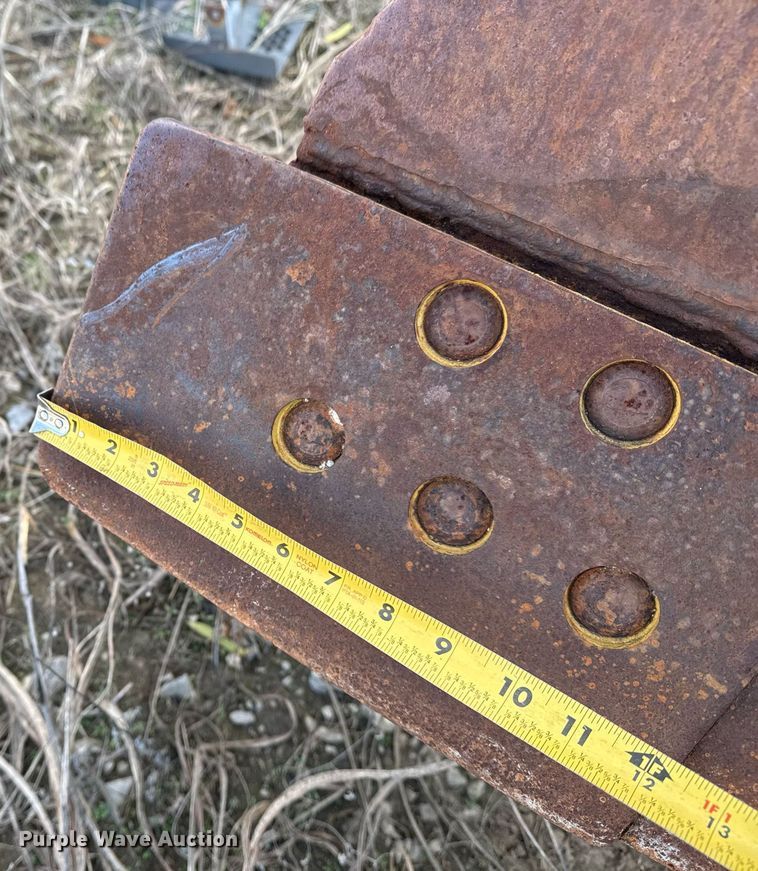 image for item DJ9723 2000 Komatsu D61EX-12 dozer