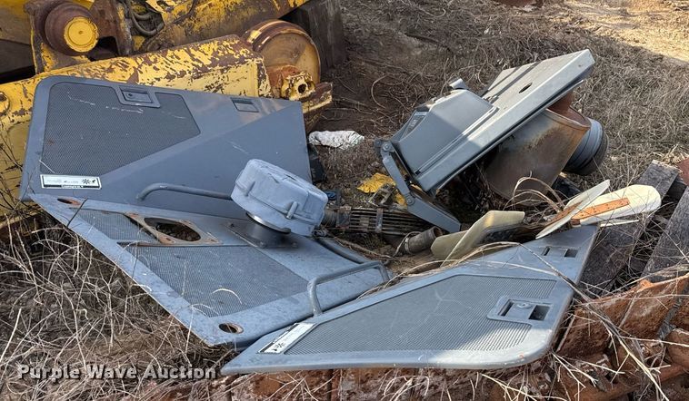 image for item DJ9723 2000 Komatsu D61EX-12 dozer