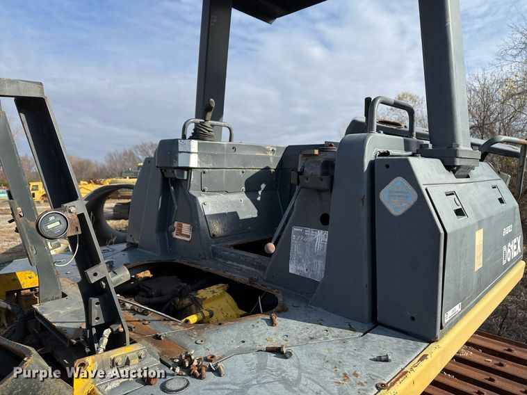 image for item DJ9723 2000 Komatsu D61EX-12 dozer