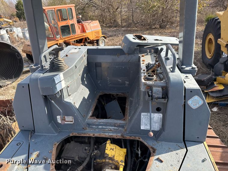 image for item DJ9723 2000 Komatsu D61EX-12 dozer