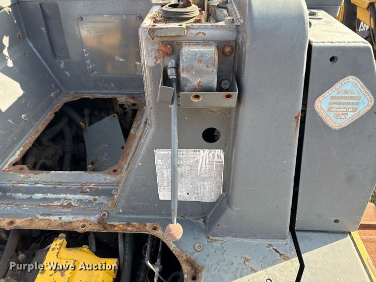 image for item DJ9723 2000 Komatsu D61EX-12 dozer