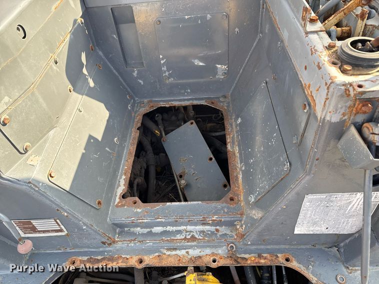 image for item DJ9723 2000 Komatsu D61EX-12 dozer