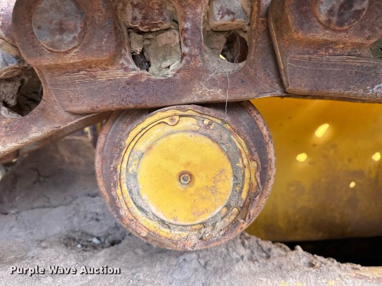 image for item DJ9723 2000 Komatsu D61EX-12 dozer