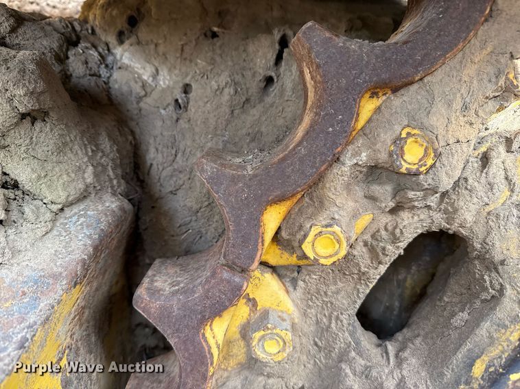 image for item DJ9723 2000 Komatsu D61EX-12 dozer