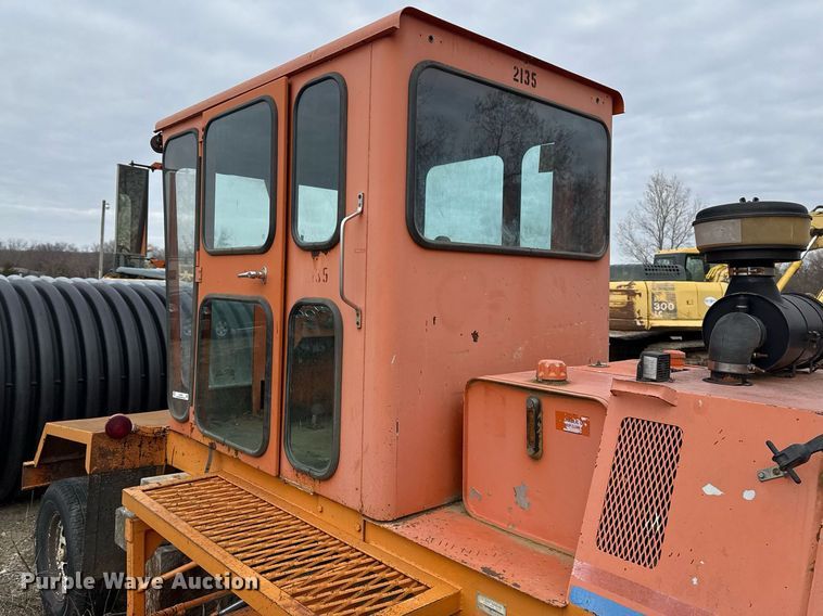 image for item DJ9725 1999 Broce RJ350 broom