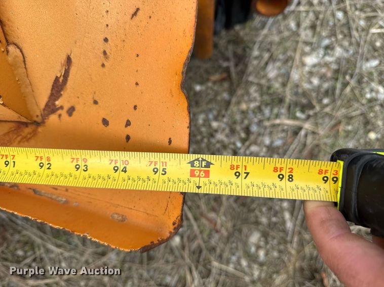 image for item DJ9725 1999 Broce RJ350 broom