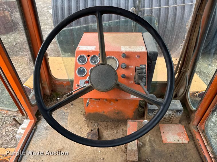 image for item DJ9725 1999 Broce RJ350 broom