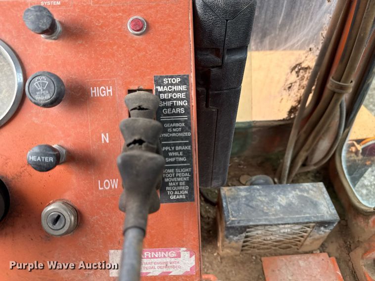 image for item DJ9725 1999 Broce RJ350 broom