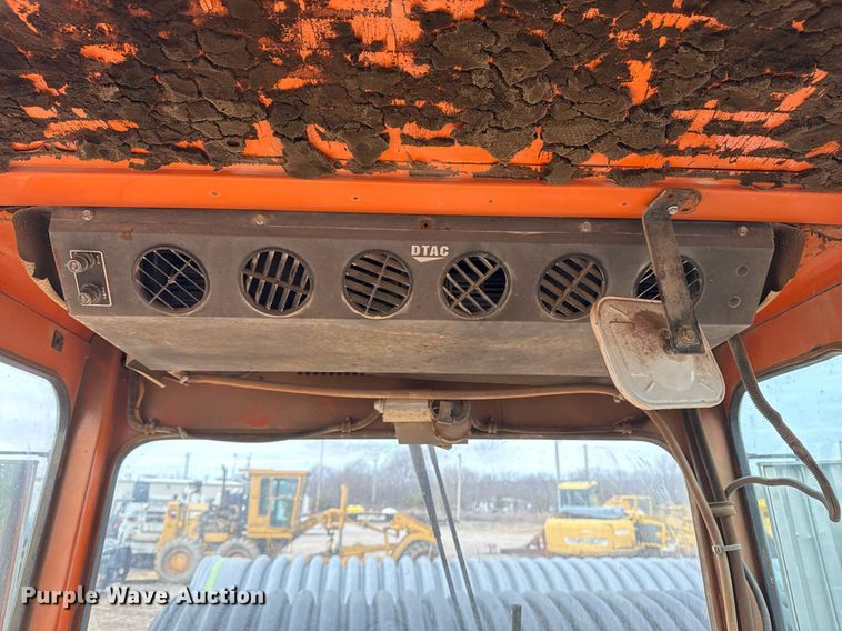 image for item DJ9725 1999 Broce RJ350 broom