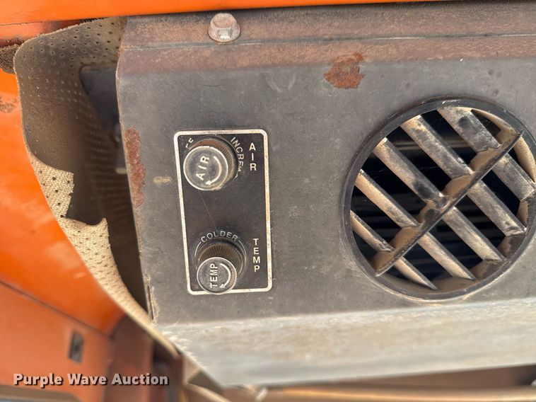 image for item DJ9725 1999 Broce RJ350 broom