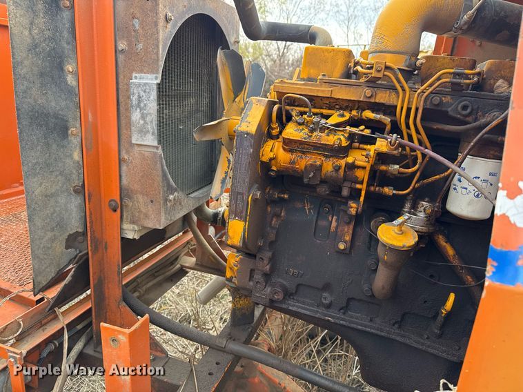 image for item DJ9725 1999 Broce RJ350 broom