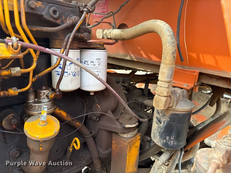 image for item DJ9725 1999 Broce RJ350 broom