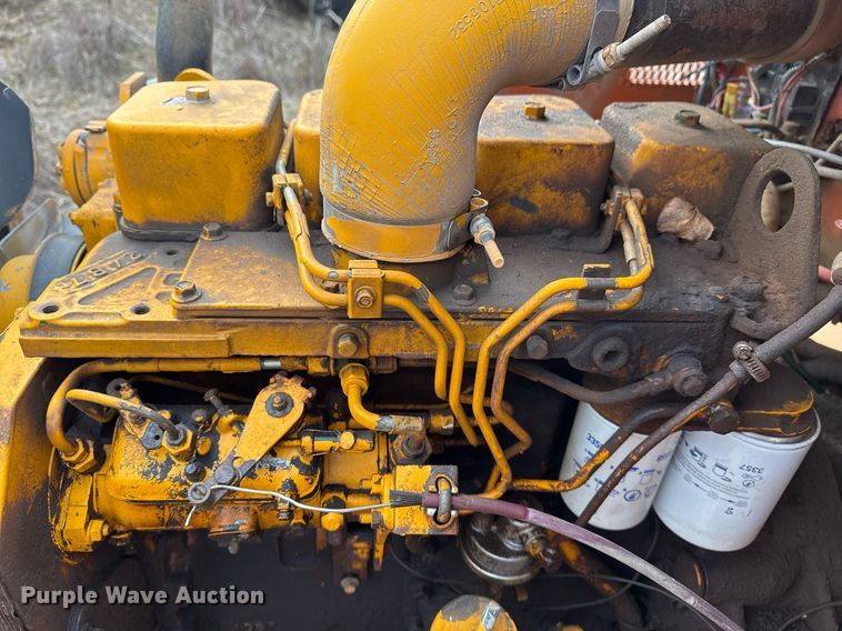 image for item DJ9725 1999 Broce RJ350 broom