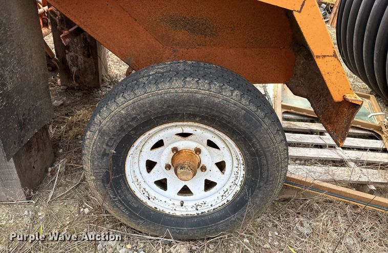 image for item DJ9725 1999 Broce RJ350 broom