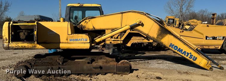 image for item DJ9726 2002 Komatsu PC200LC-7 excavator